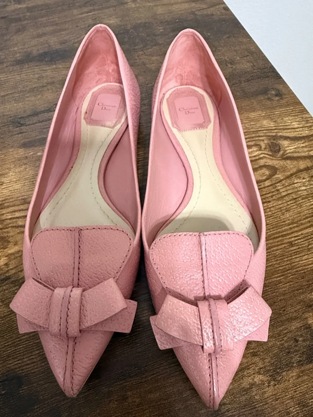 Dior Pink Pointed-Toe Leather Flats with Decorative Bow - Picture 1 of 4